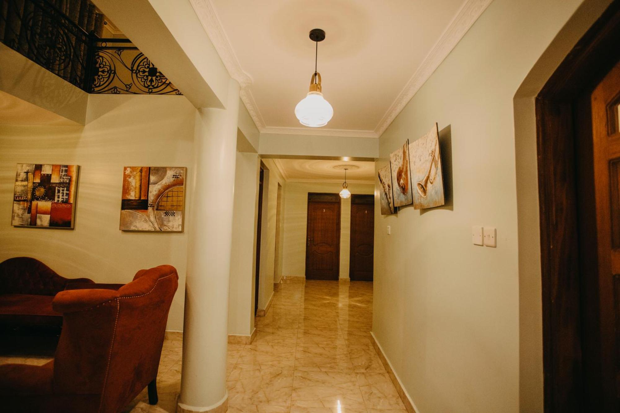 Homestay Teresita Karen-giraffe Site *
