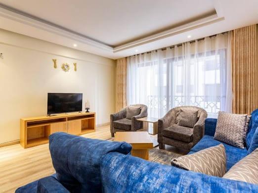 3 Bedroom Ensuite In Kileleshwa Apartment *