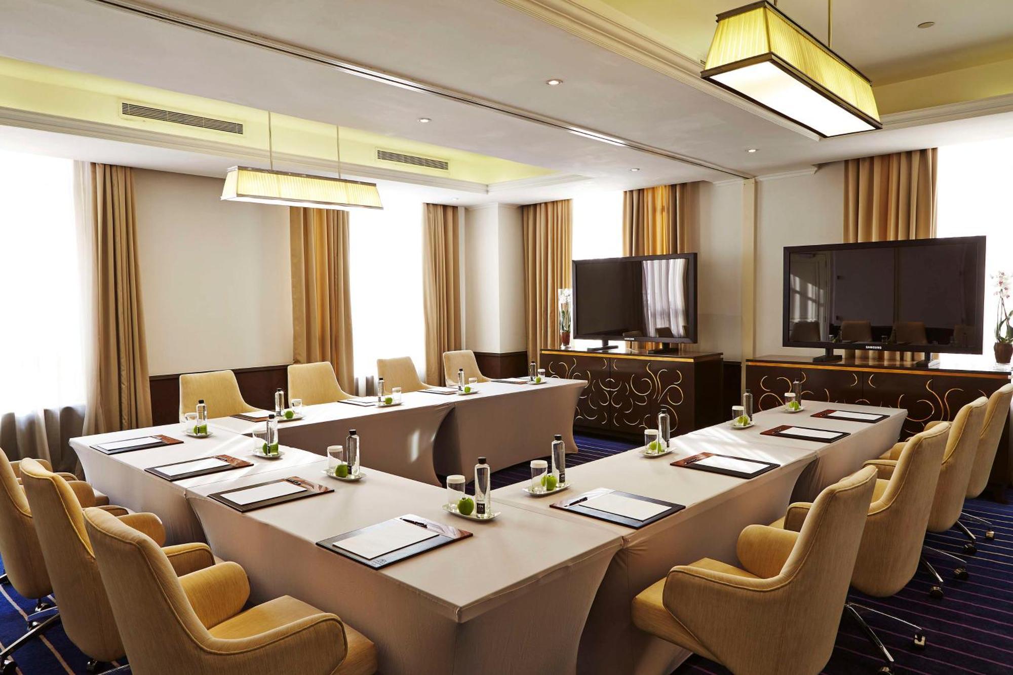 Rosa Kempinski 5* Nairobi