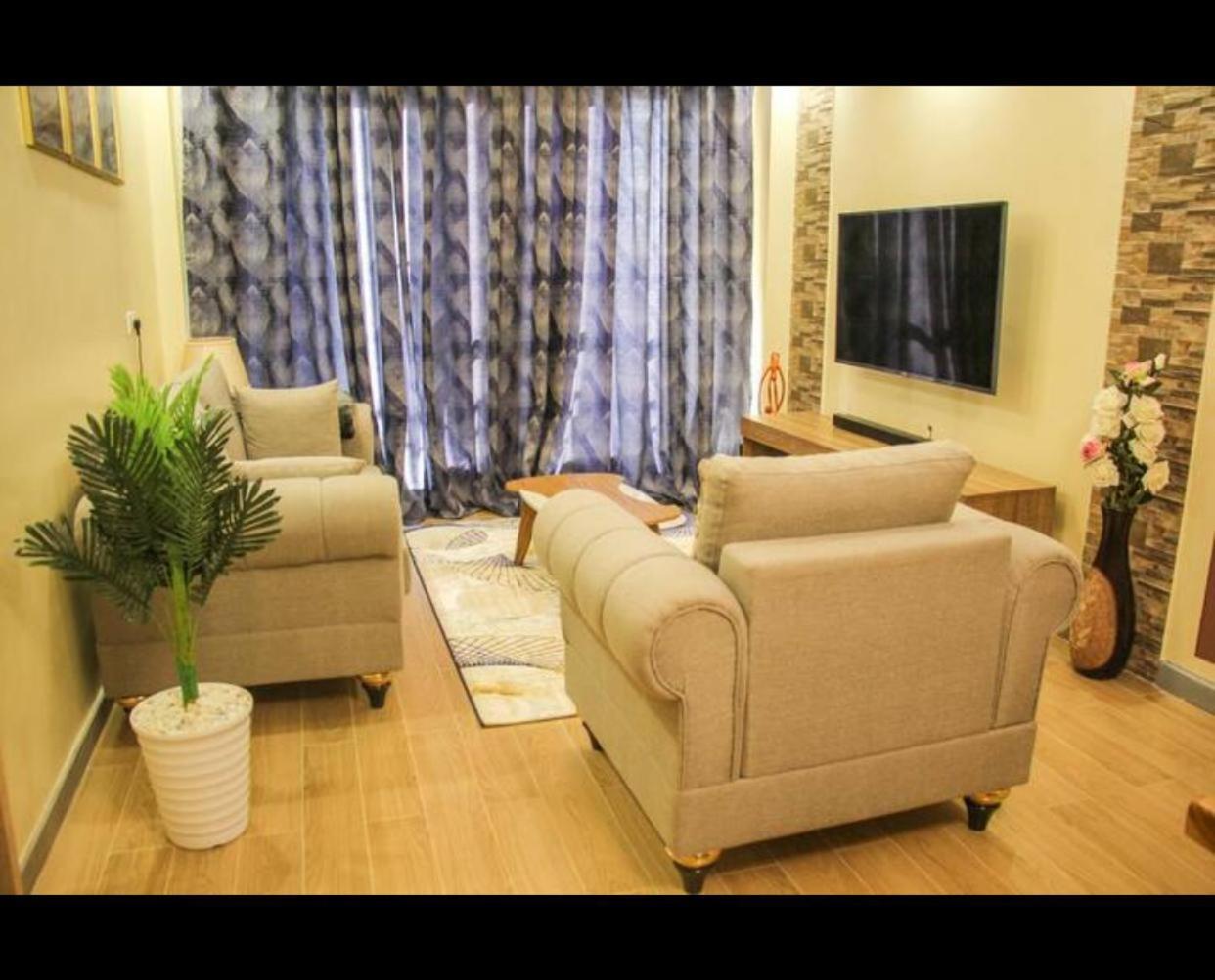 Modern Retreat With Heated Swimming Fully Equipped Gym Private Parking Space And A Relaxing Rooftop With Amazing Views Nairobi