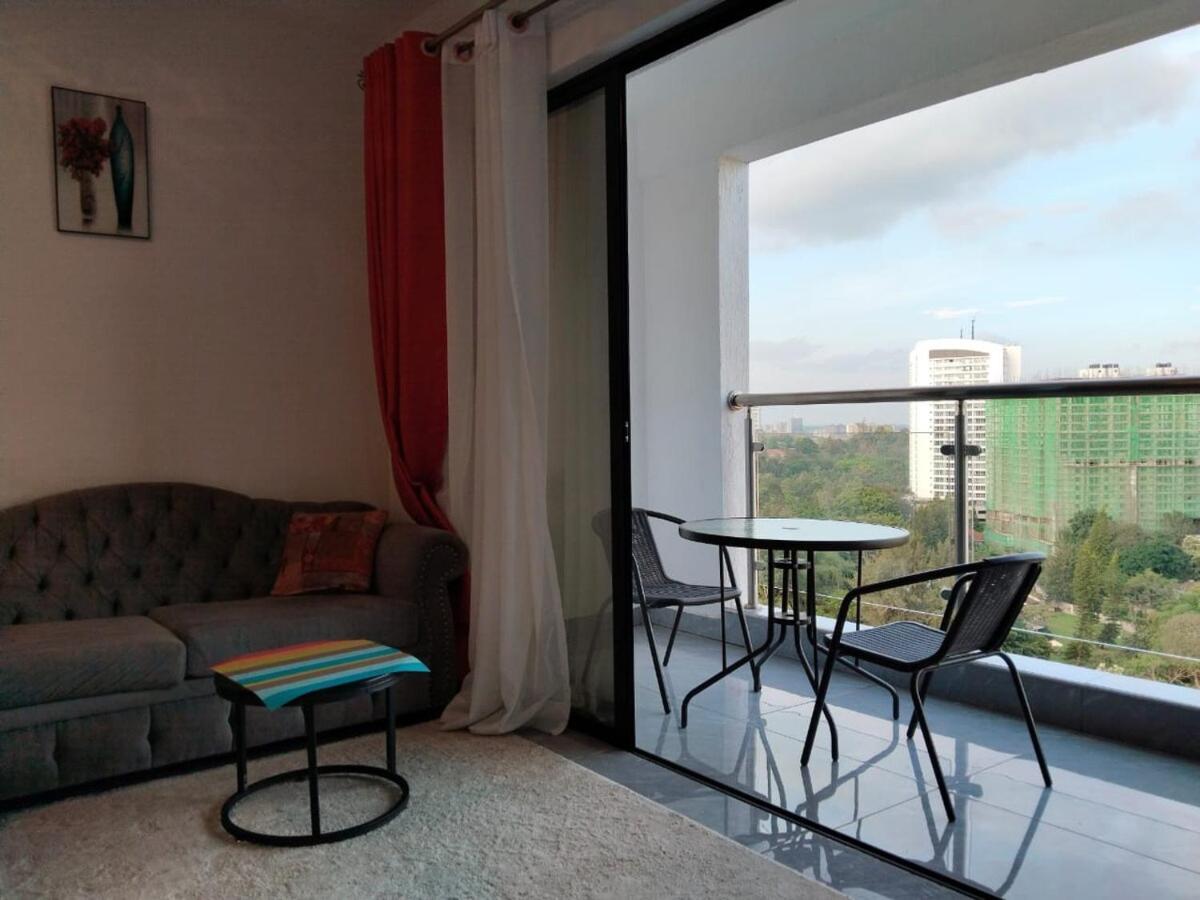 Peaceful Retreat, Stunning Views, Kileleshwa Apartment