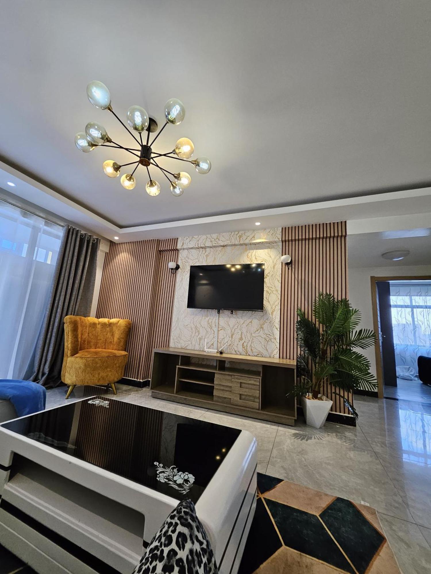 Two Bedroom Othaya Road Kileleshwa By Jeyem Apartment