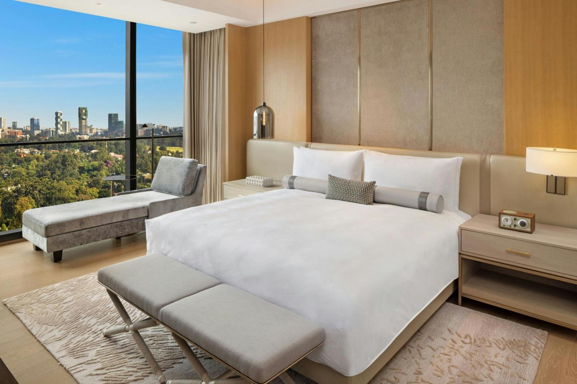 Jw Marriott Hotel 5*