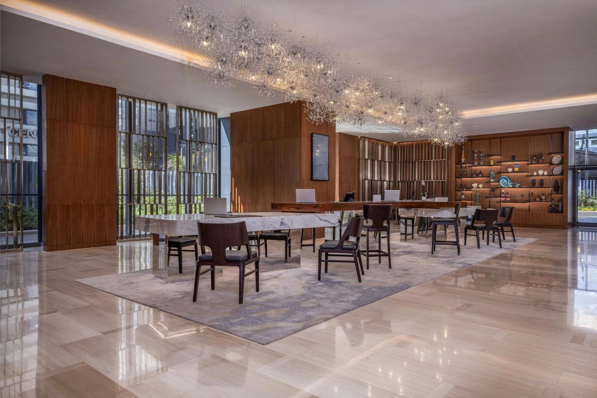 Jw Marriott Hotel