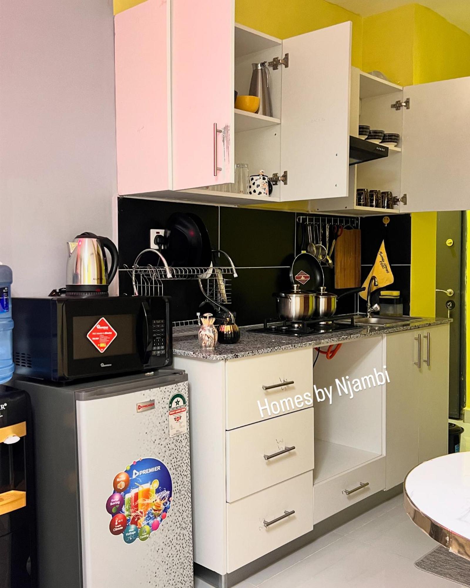 Homes By Njambi Apartamento