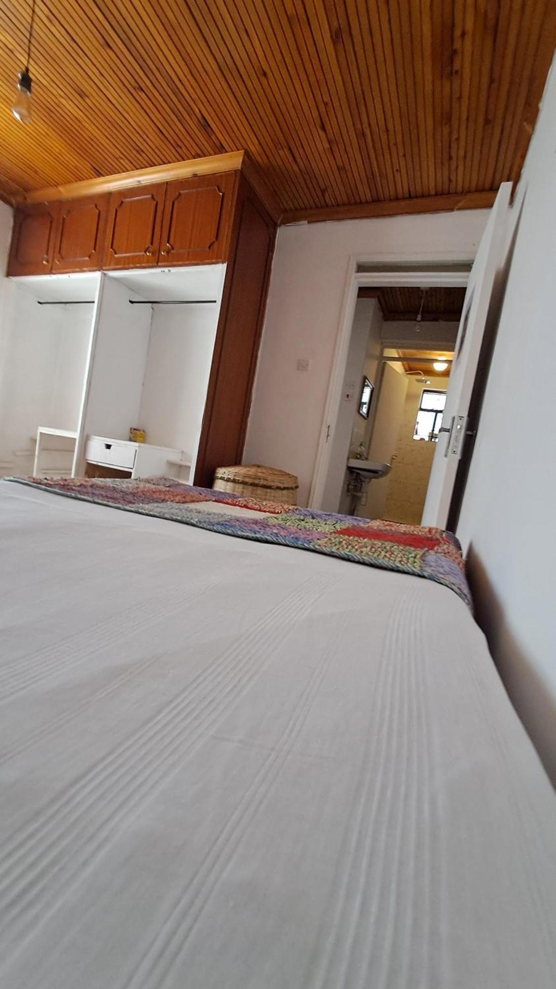Hostel Indovu Back Packers