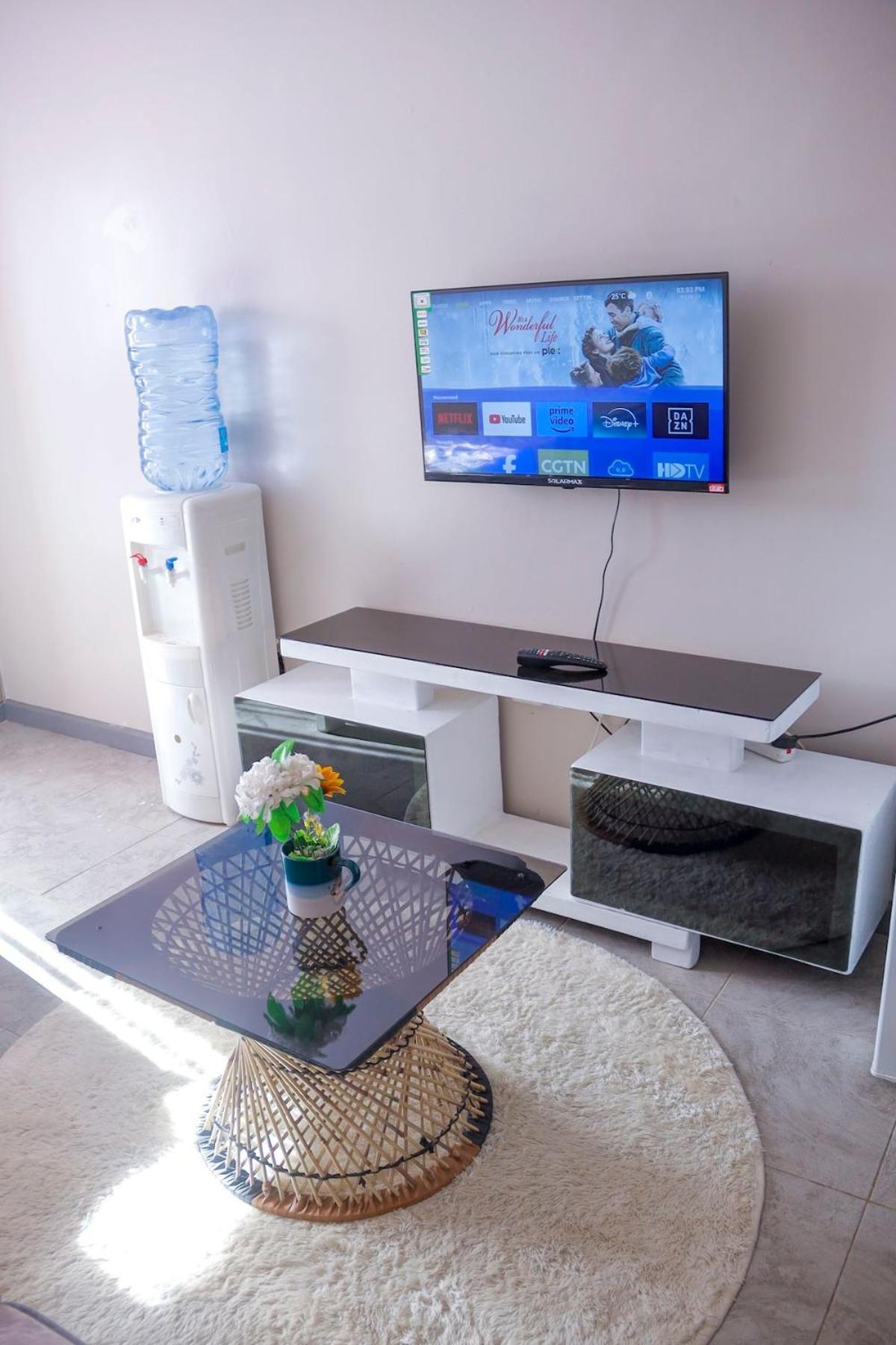 Executive Moyo Nairobi