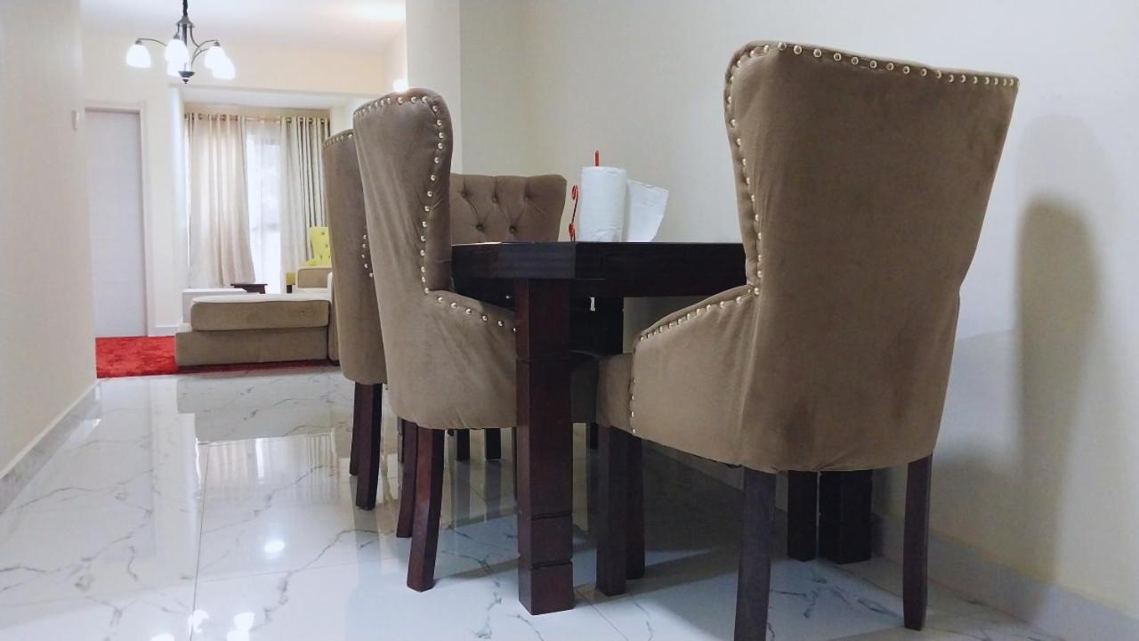 Cozy Away From Two Bedroom Apartment