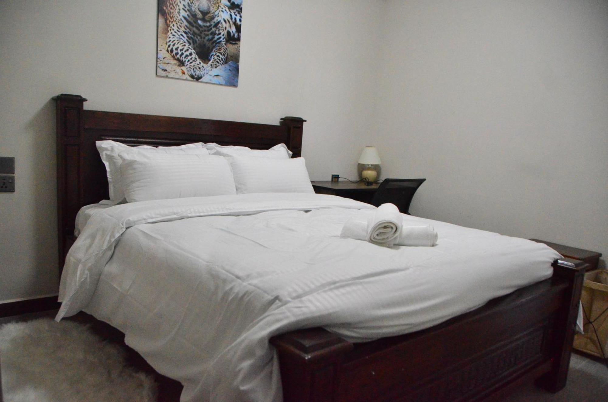 Lovely Entire Kilimani Estate Apartment *