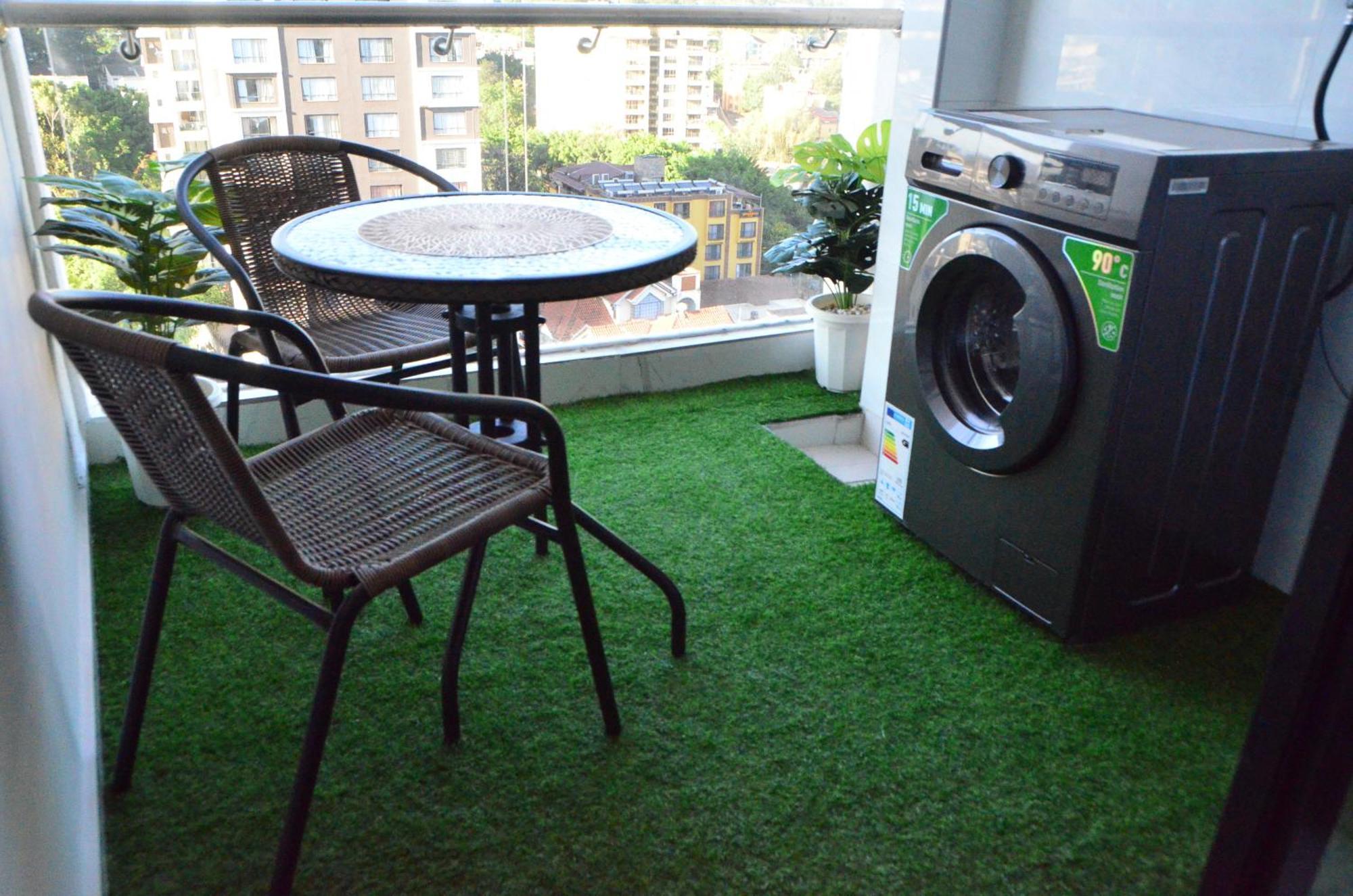 Lovely Entire Kilimani Estate Apartment Nairobi