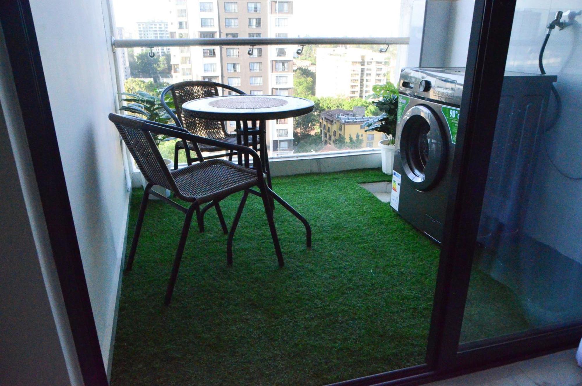 Apartment Lovely Entire Kilimani Estate *