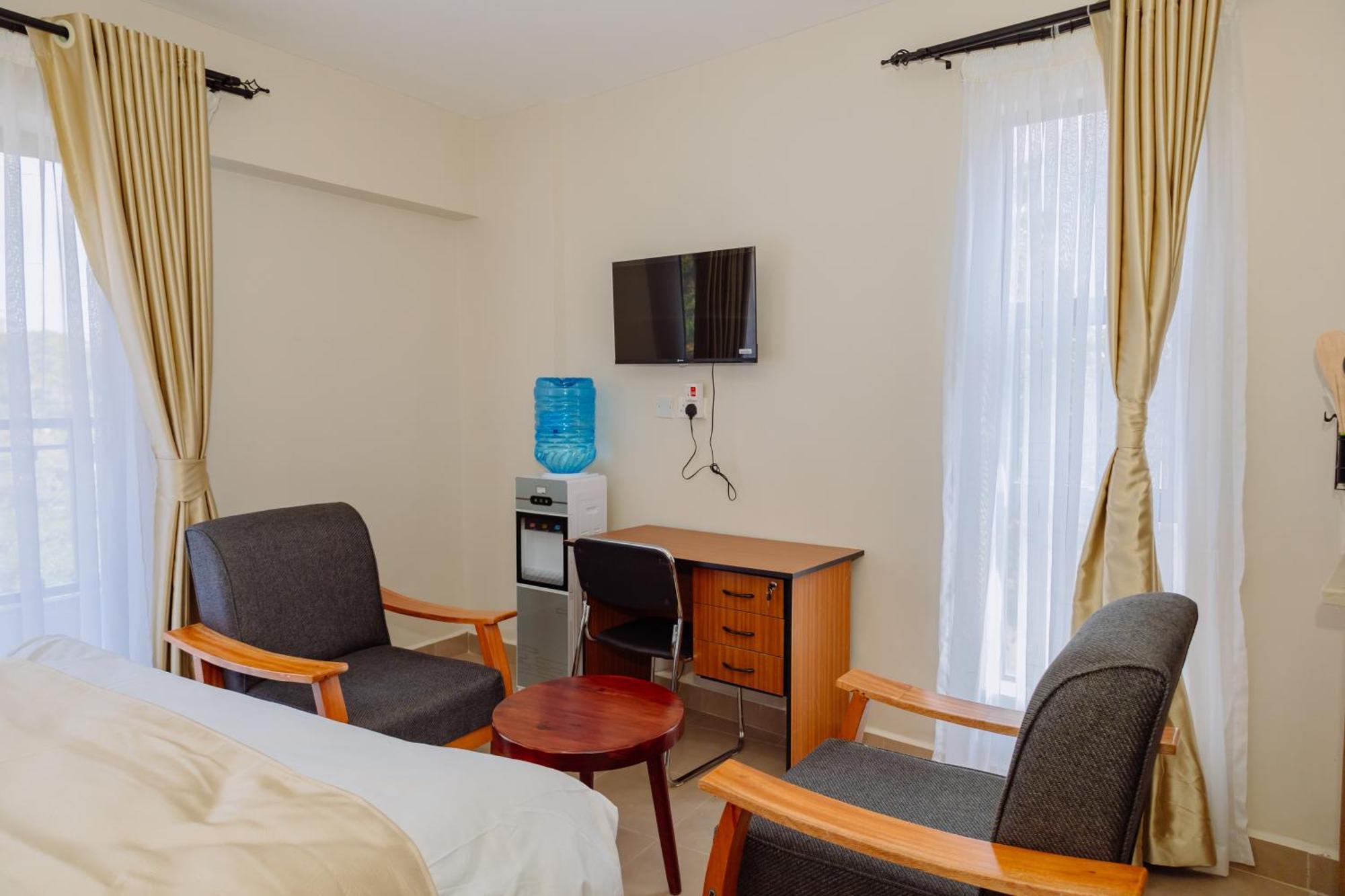 Miiza Realtors Bed & Breakfast