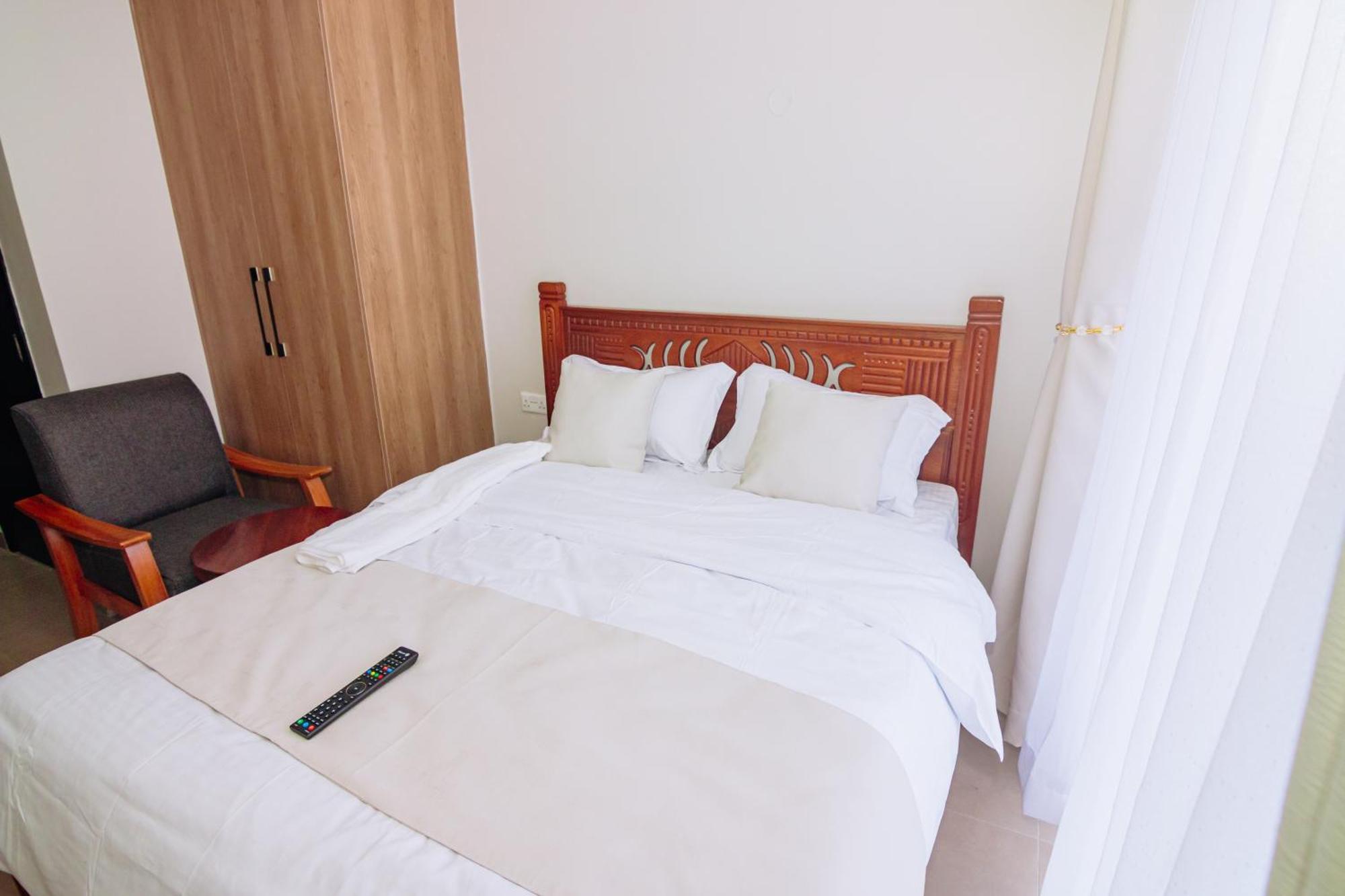 Miiza Realtors Bed & Breakfast