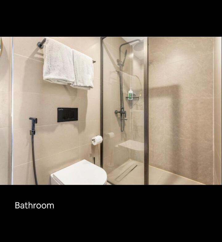 2br Luxury Near Azure & Ibis Westlands Lantana Road