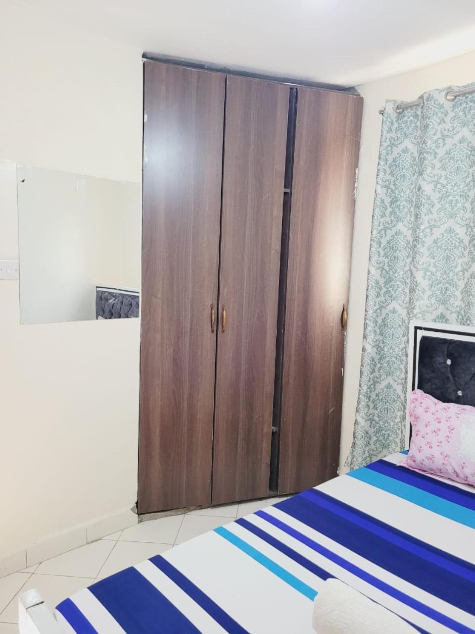 Apartment A Convenient