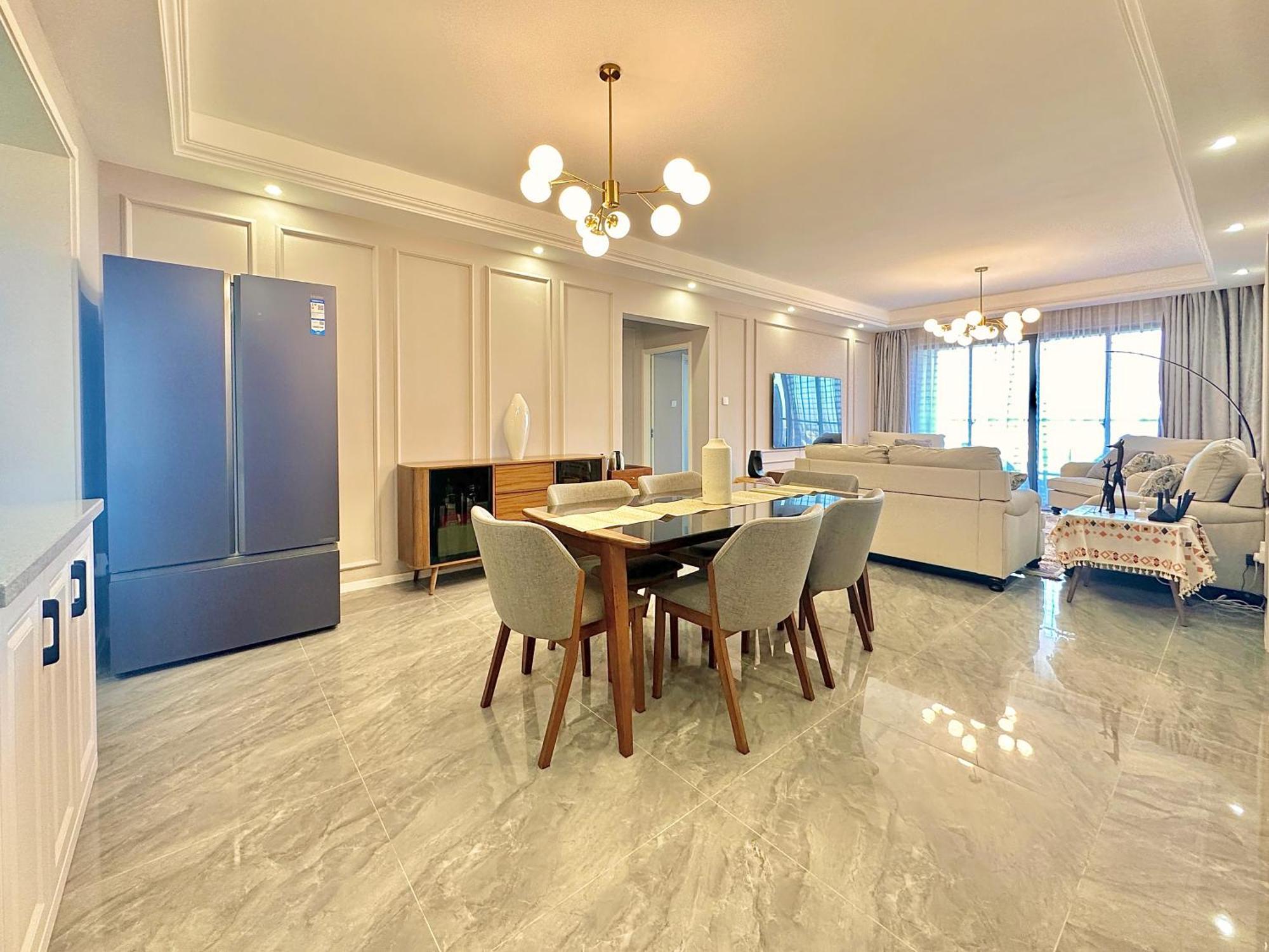 Panoramic View Suites-alba Garden