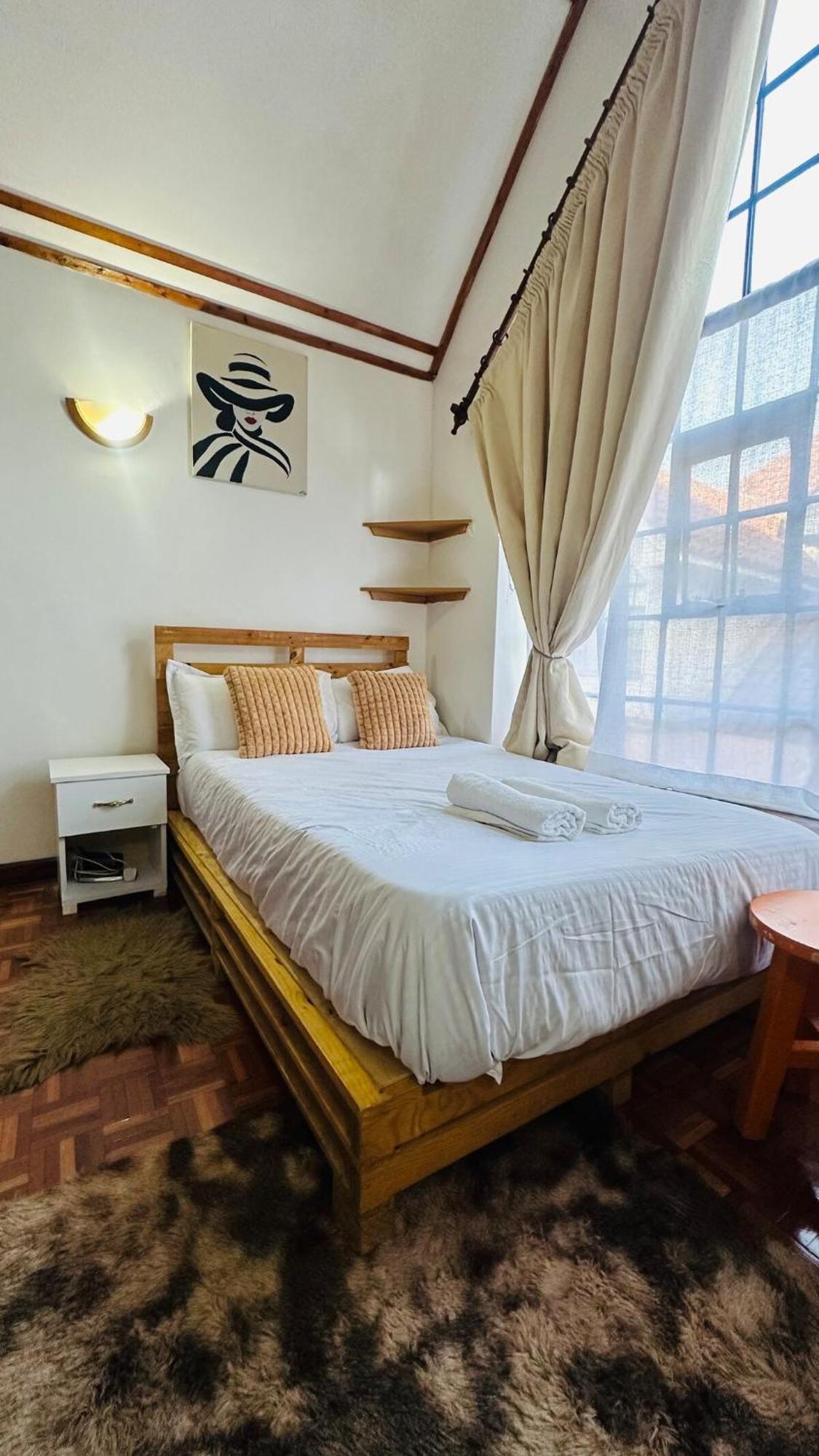 Rorot Penthouse Kilimani Away Apartment