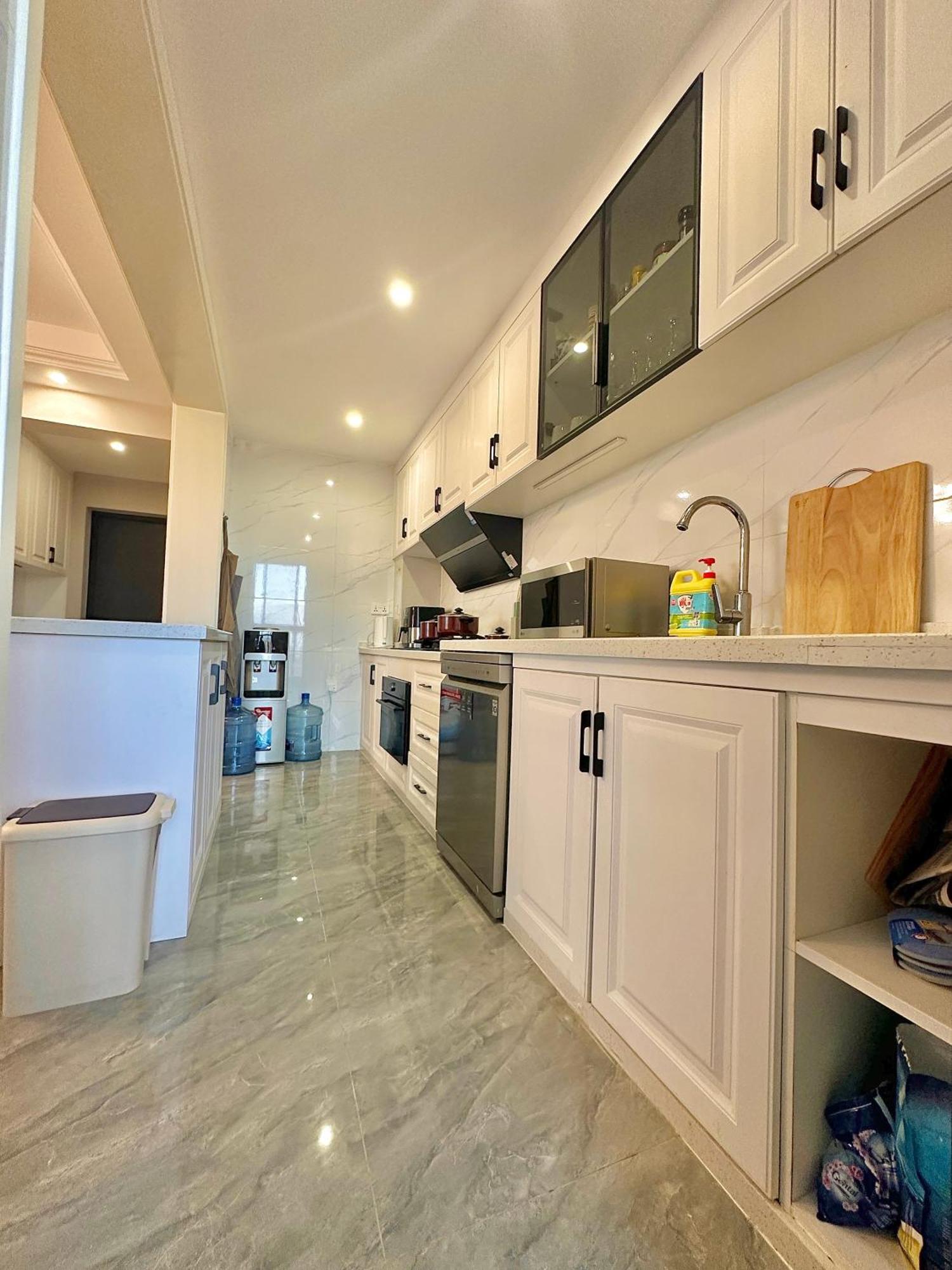 Panoramic View Suites-alba Garden *