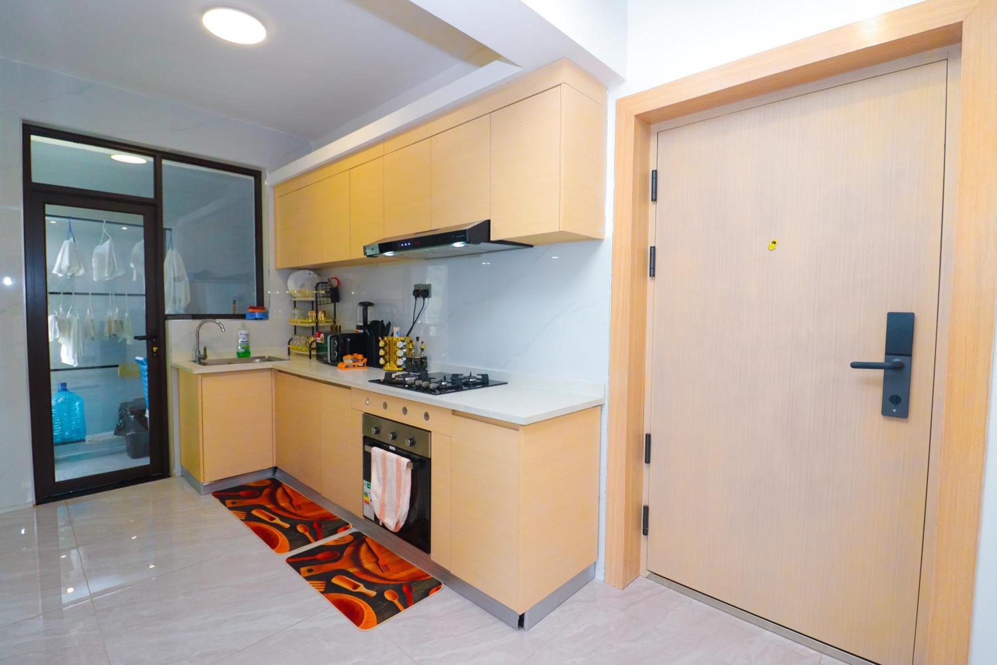 Bed & Breakfast His & Hers Furnished 1 Bedroom-kileleshwa *