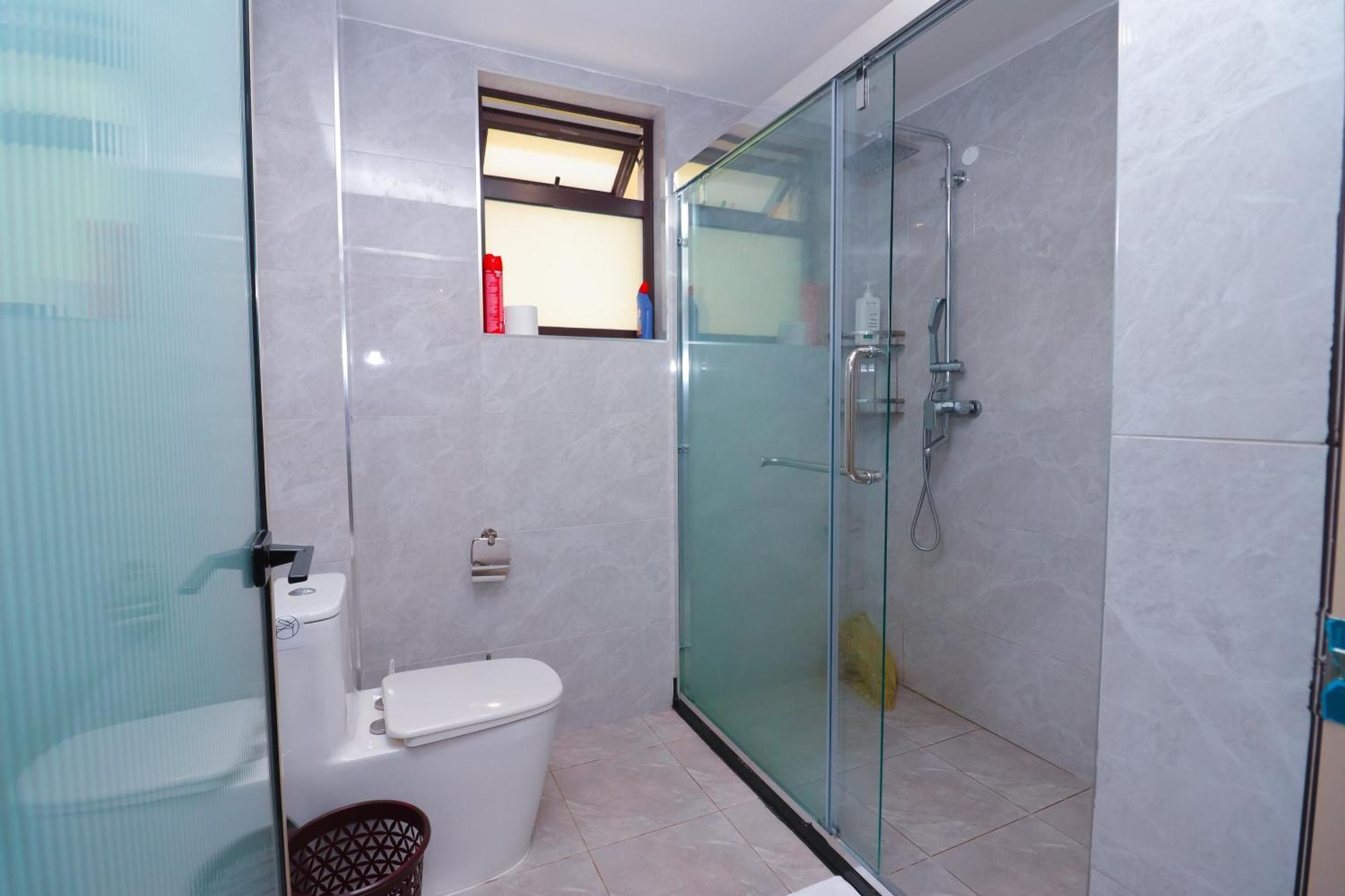 His & Hers Furnished 1 Bedroom-kileleshwa Bed & Breakfast Nairobi