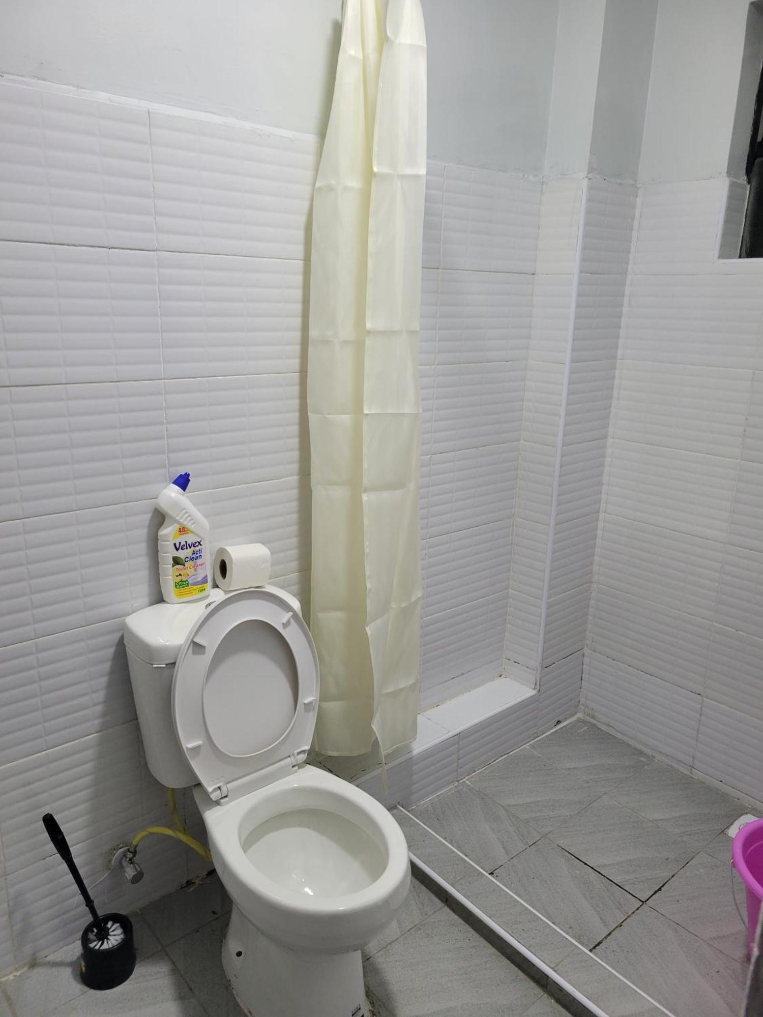 Vivi Gray ,muthiga, Waiyaki Way Apartment