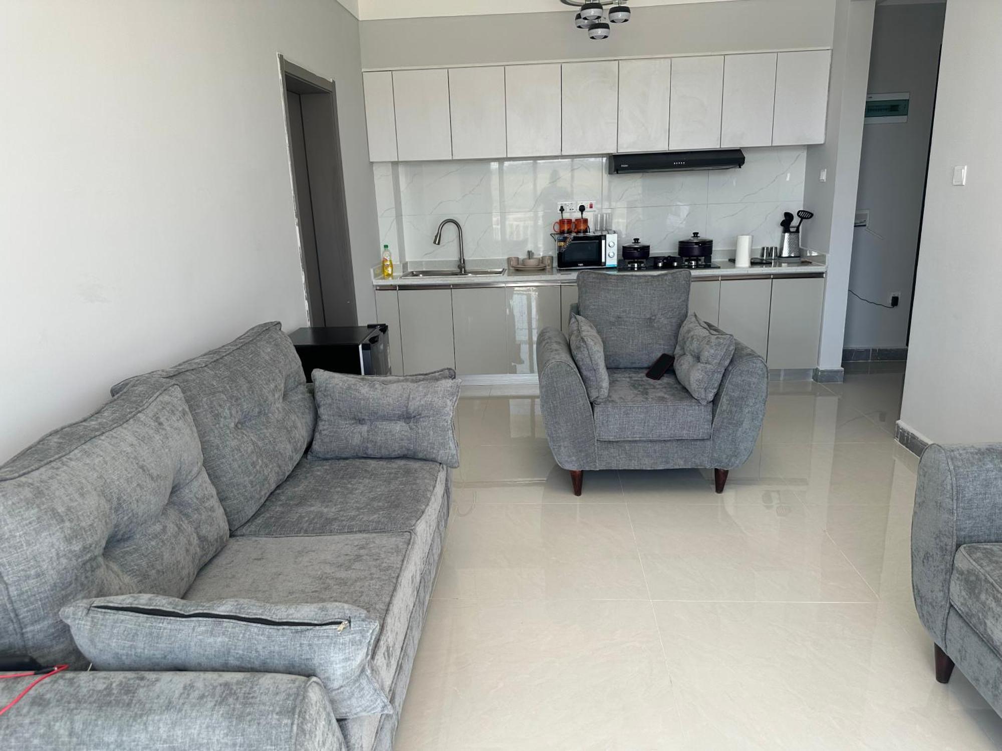 Mia Massa Sabaki Block 8 402 Apartment