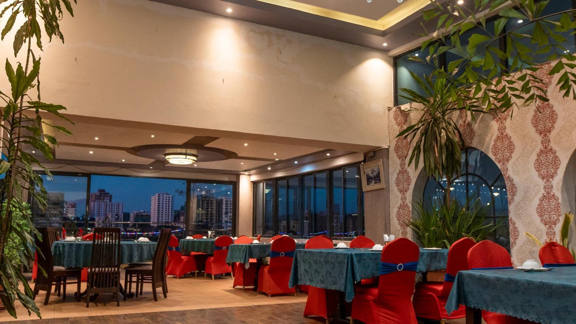 Lotos & Suites, 4*