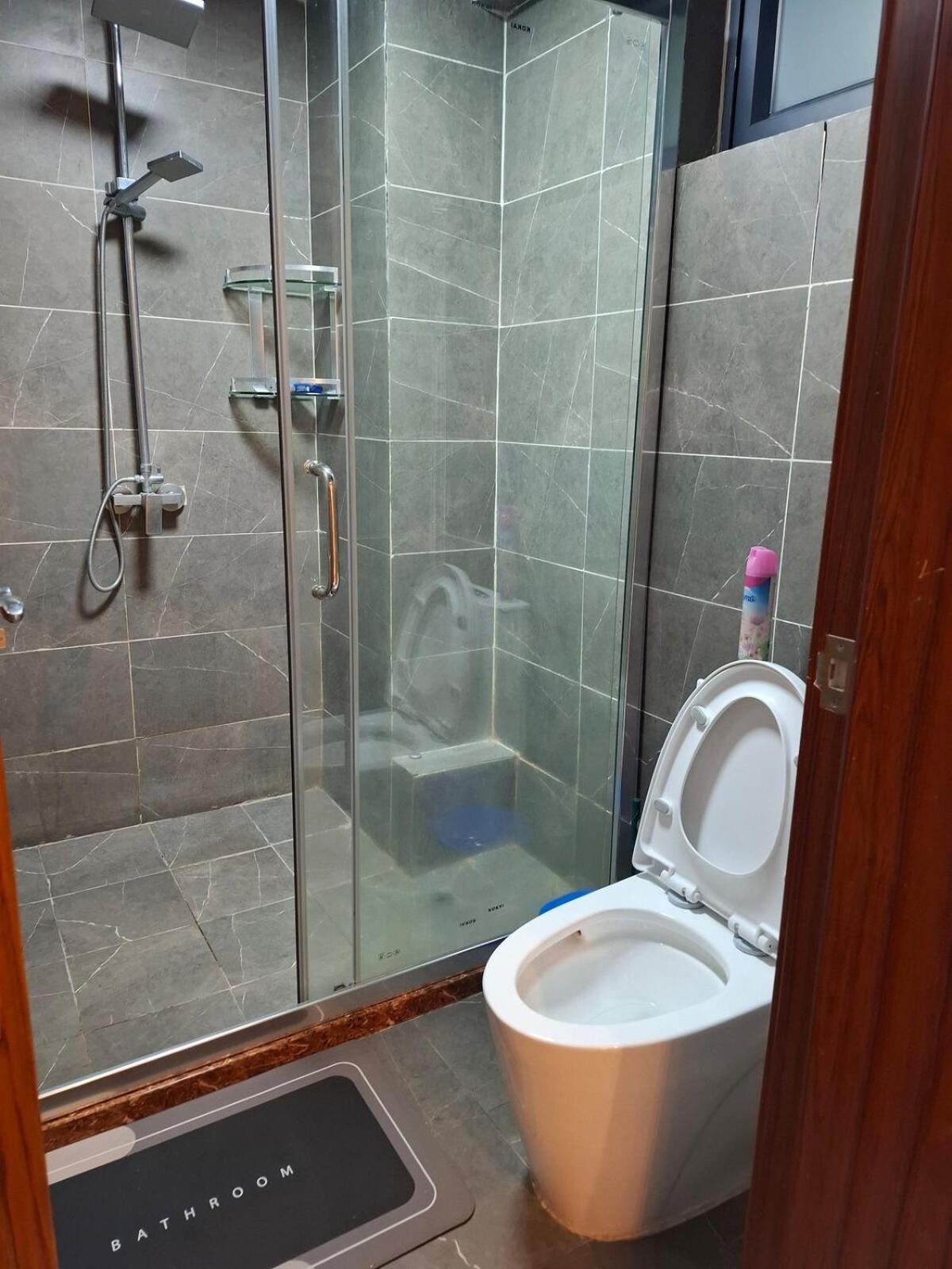 Apartment 1 Bedroom, Perfect For Business Travelers, 3-tos, Enzi Heights Apartments, Nextgen Mall