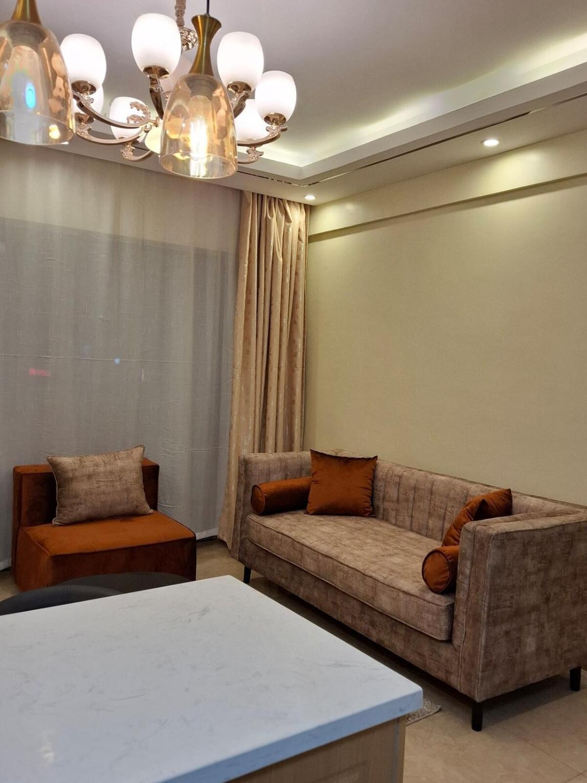 1 Bedroom, Perfect For Business Travelers, 3-tos, Enzi Heights Apartments, Nextgen Mall
