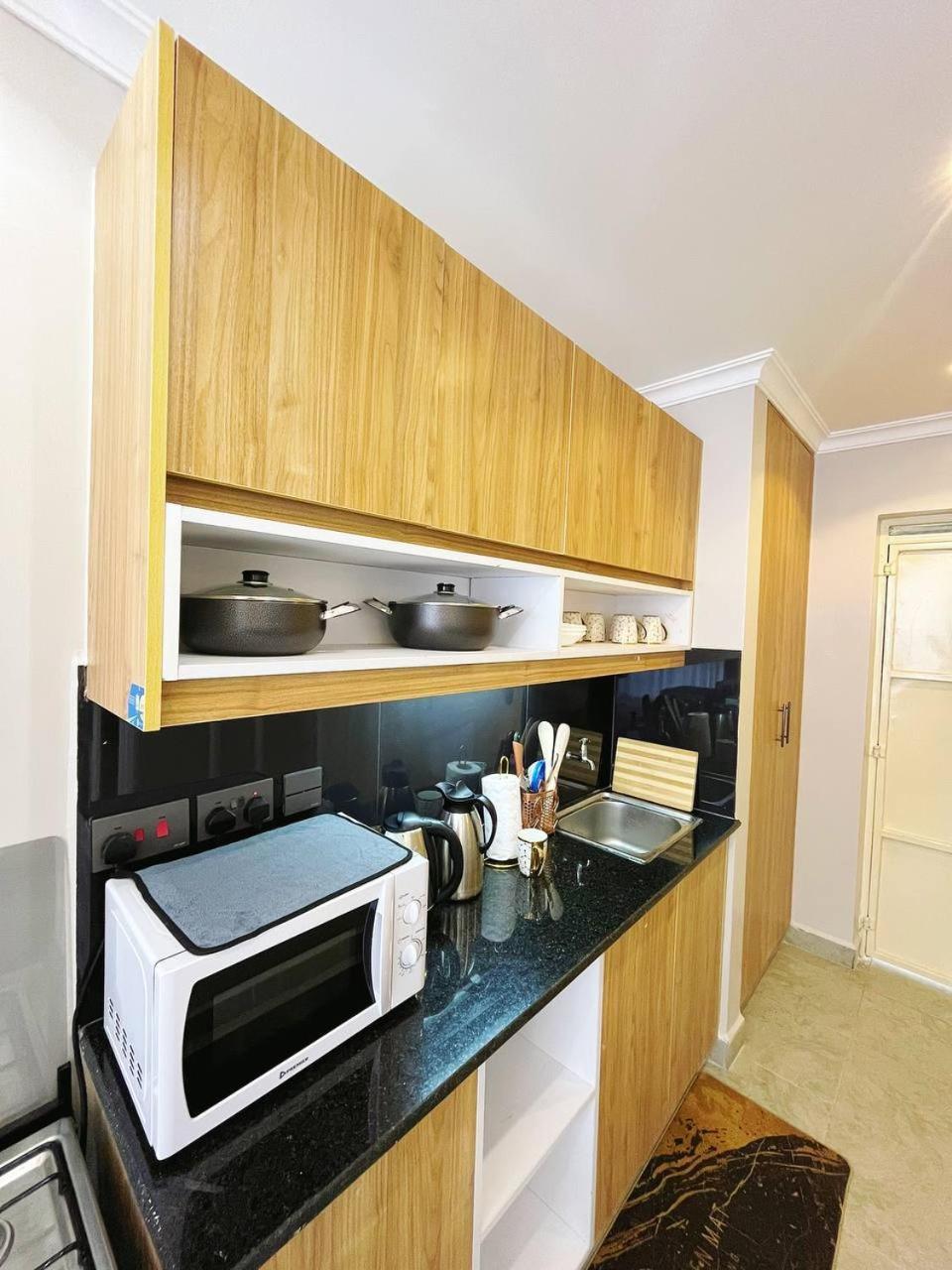 Luxury Near Jkia Bed & Breakfast