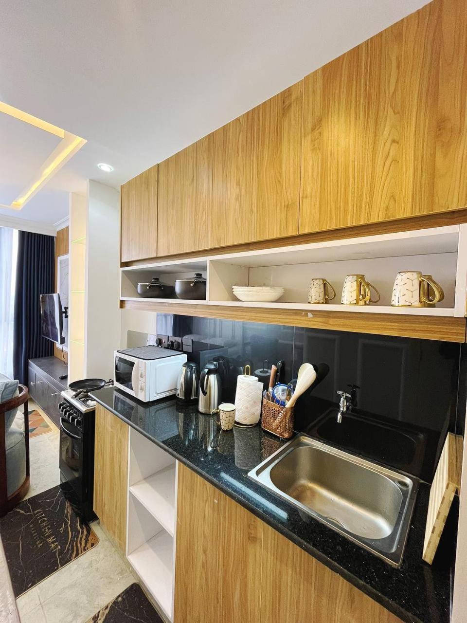 Luxury Near Jkia *