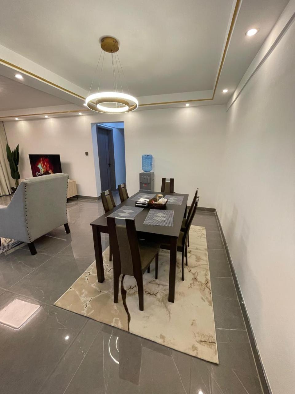 Alina Ridge Apartment