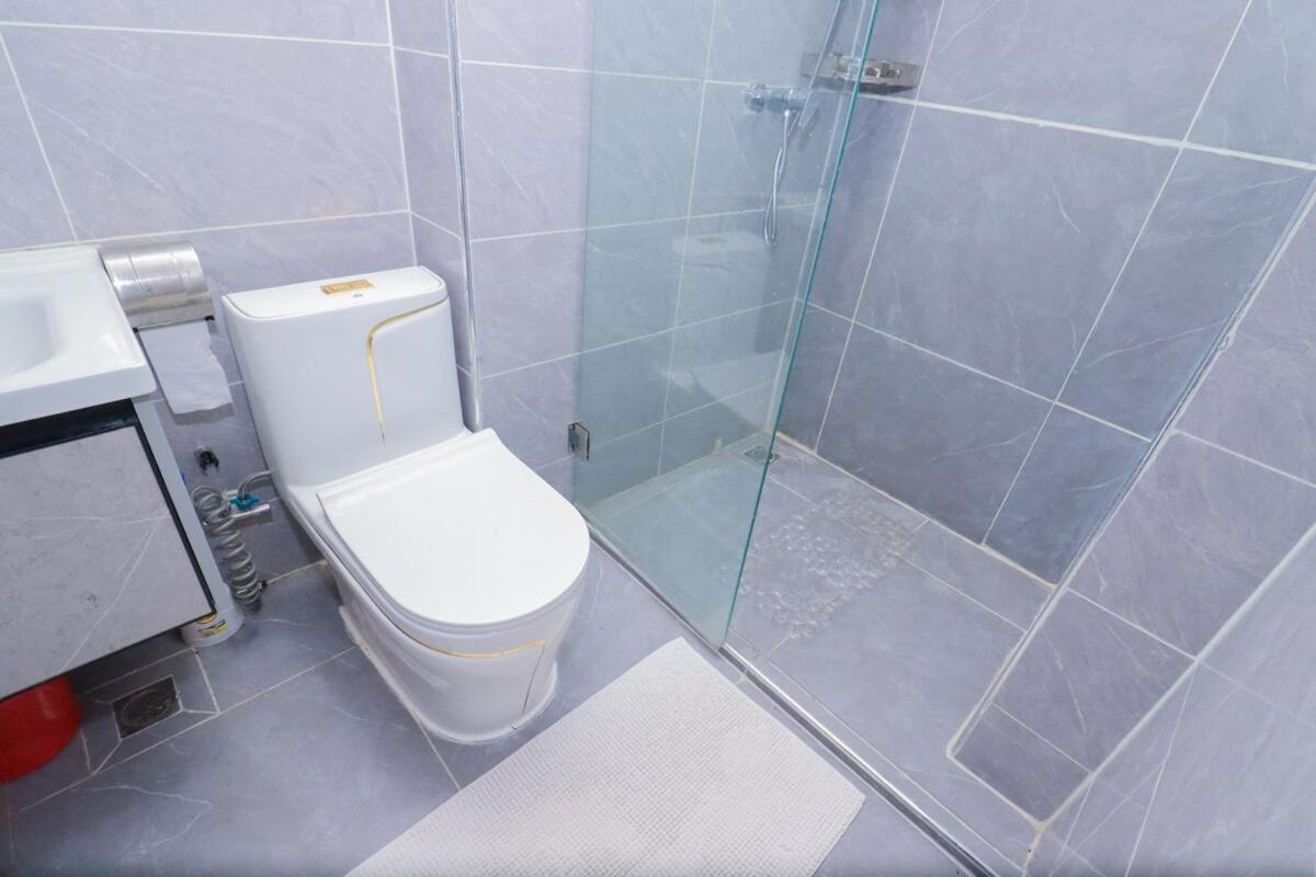 Apartment In Kilimani With A View *