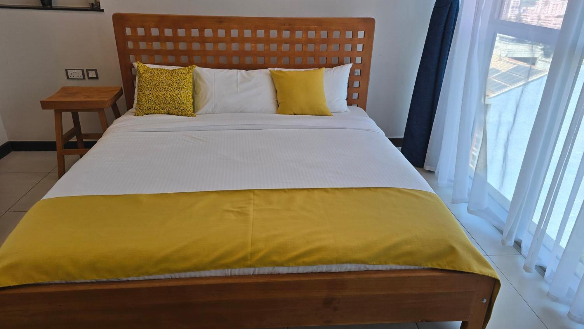 Apartment Luxury Skynest With Gym And Pool In Westlands Nairobi