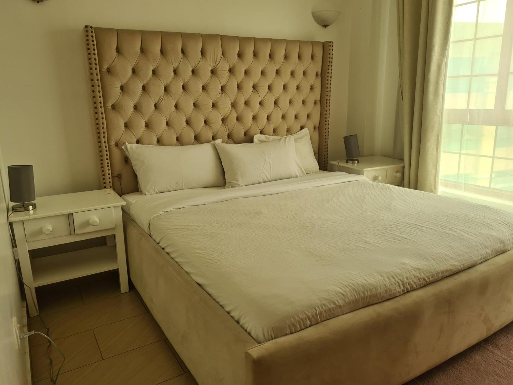 Apartment Skyline Dream Homes 6 *