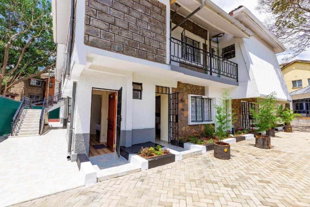 Markson Kilimani *