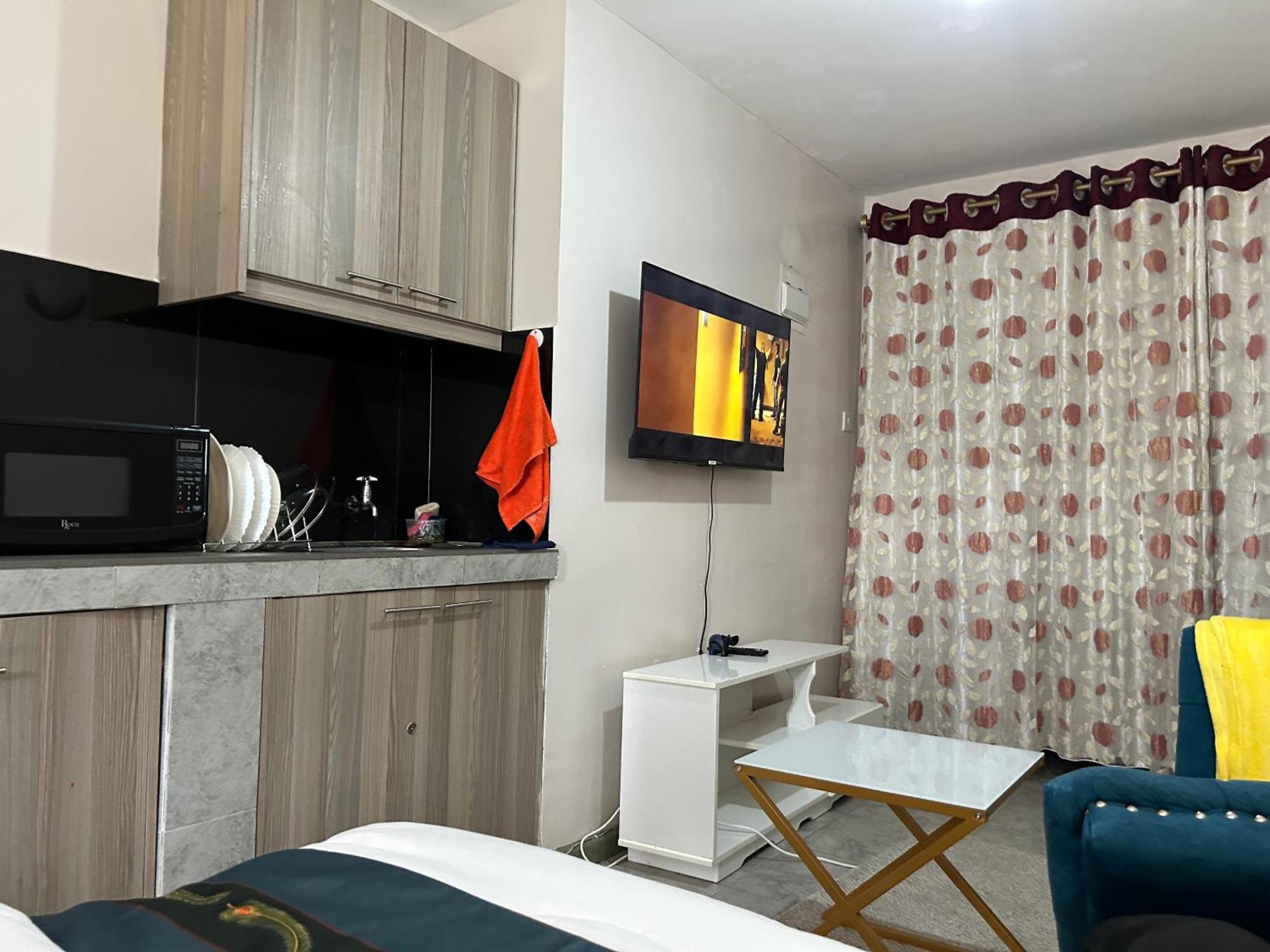 Saich Homely Near Jkia Bed & Breakfast