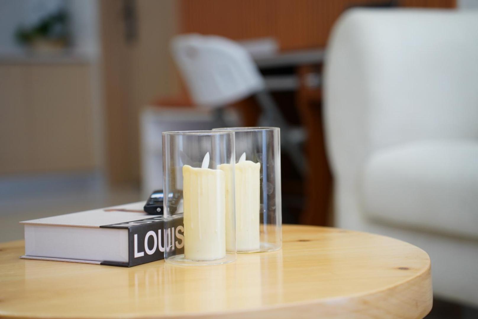 1Br Apartment - Heated Pool - Rooftop - Gym - Free Parking - Netflix - 55 Inch Tv Apartment *