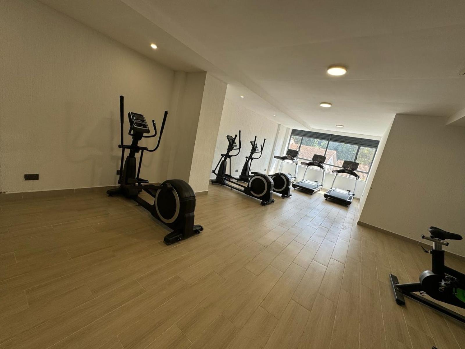 Ultra Luxury 2 Bedroom In The Heart Of Lavington Apartment *
