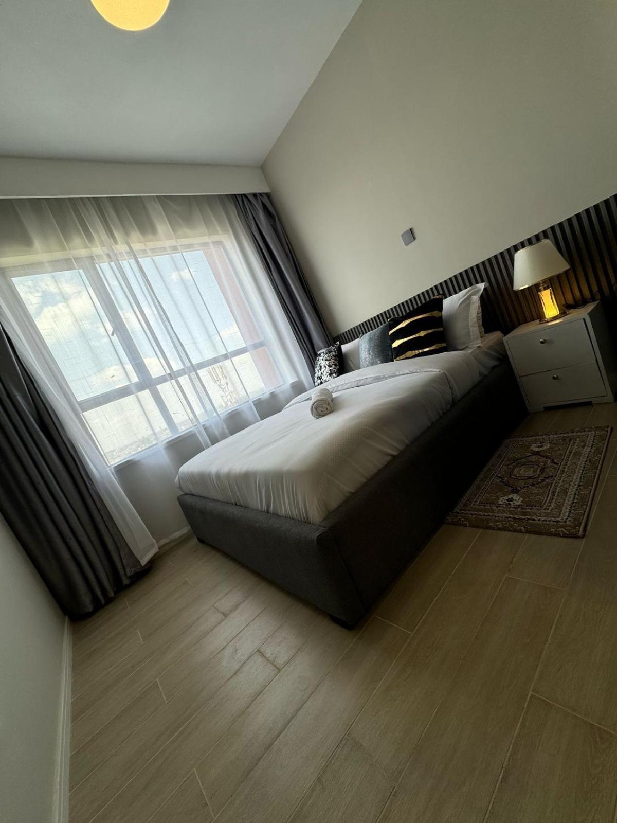 Apartment Ultra Luxury 2 Bedroom In The Heart Of Lavington *