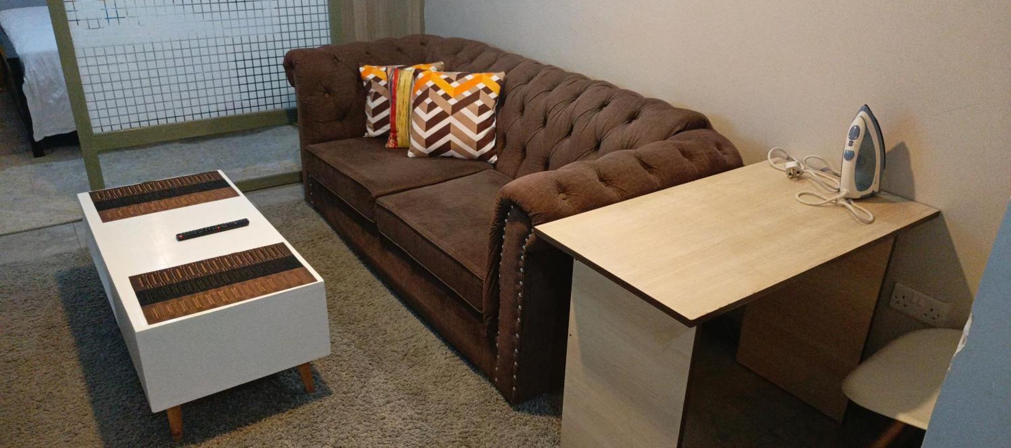 Rew Apartment *