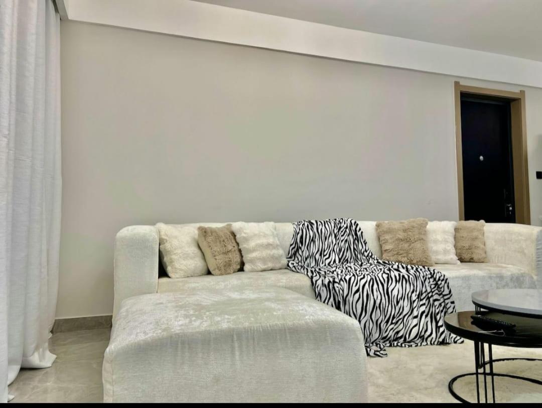 Voyage Ease One Bedroom Near Jkia Sgr * Nairobi