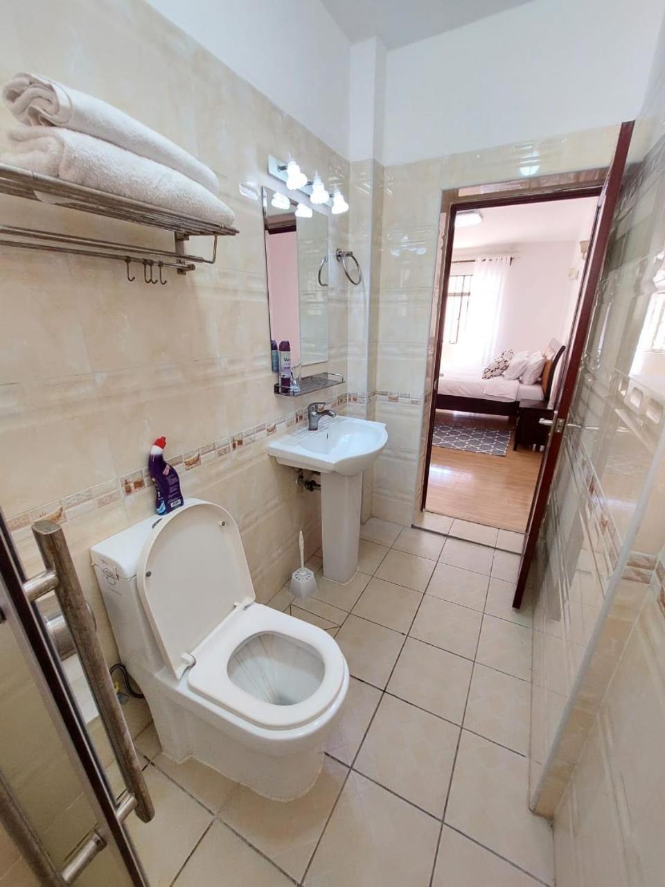 Lux Sapphire Court * Nairobi