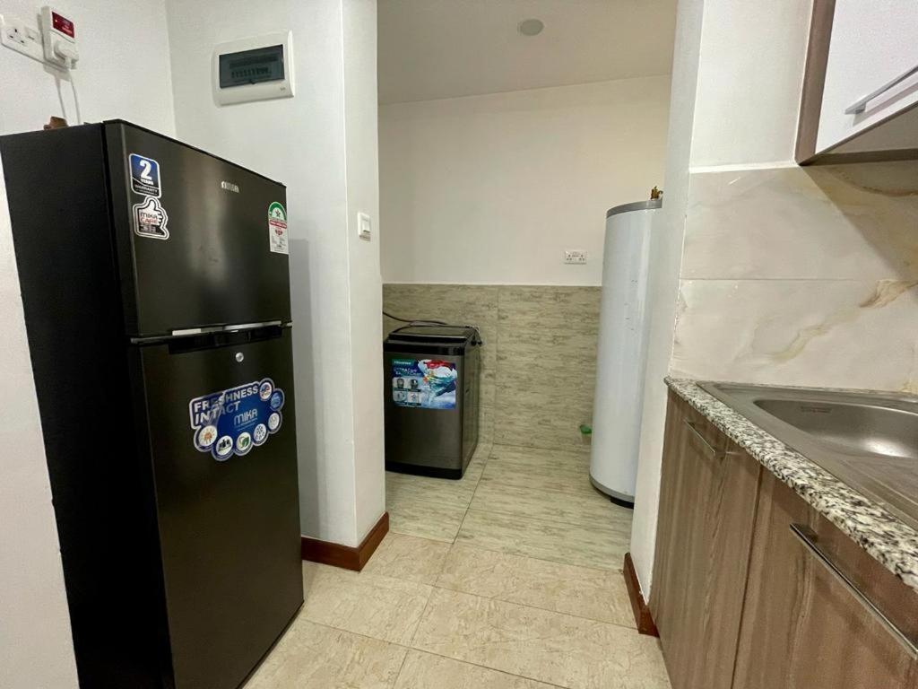 Newly Furnished Two Bedroom With Swimming Pool, Fully Equipped Gym, Private Parking Space,children Playground And Unbeatable Scenic Views Apartment