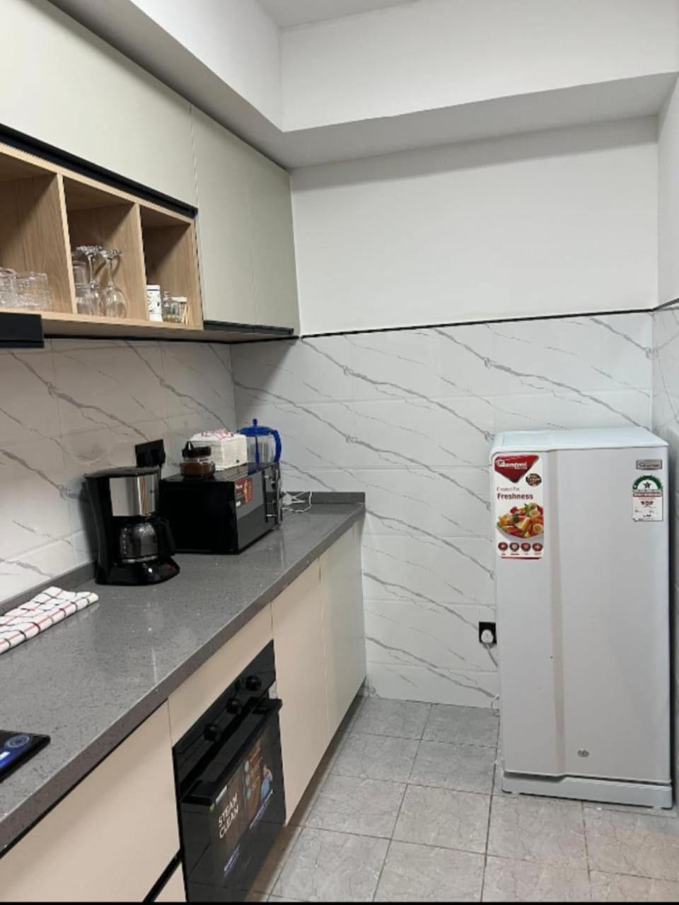 Voyage Ease One Bedroom Near Jkia Sgr Apartment