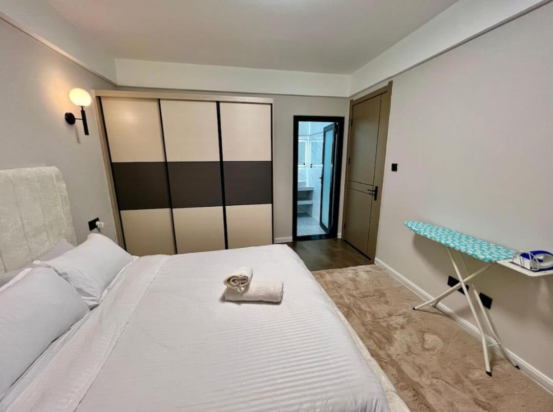 Apartment Voyage Ease One Bedroom Near Jkia Sgr Nairobi