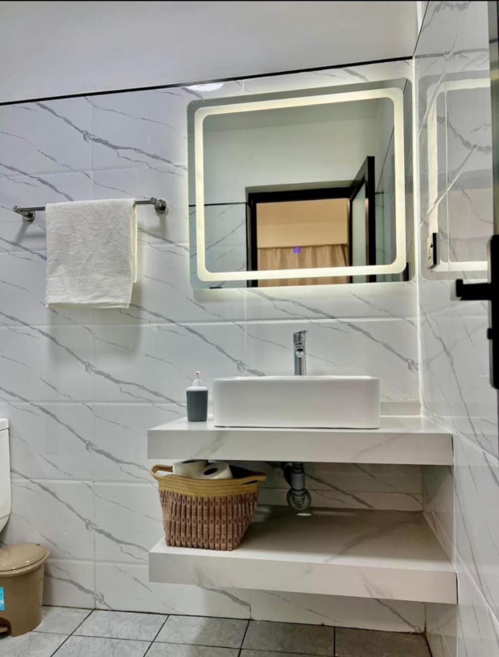 Apartment Voyage Ease One Bedroom Near Jkia Sgr