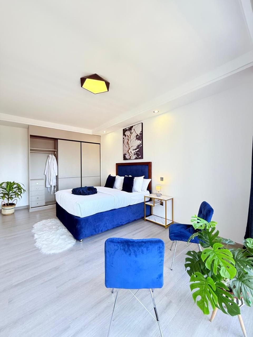 2br Kilimani With Pool & Theater Apartment Nairobi