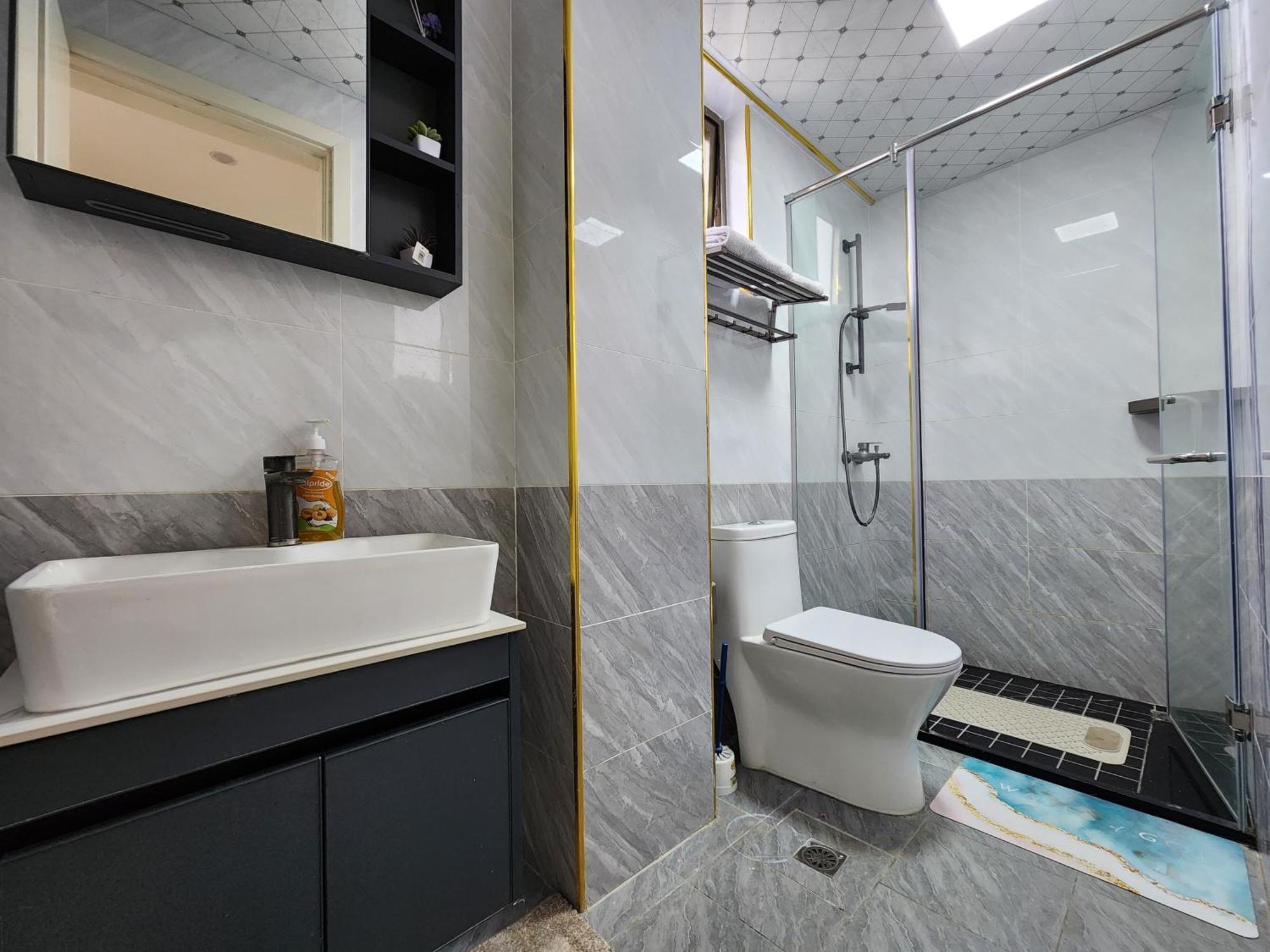 Celestial Modernly Furnished Two Bedroom With Amazing Views Heated Swimming Pool ,children Playground ,ample Private Parking Space And Rooftop Chill Spot * Nairobi