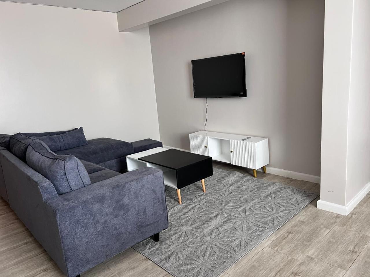 Apartment Lavish 2 Bedroom Apartment, The Grand Eden Park, Ngong Road *